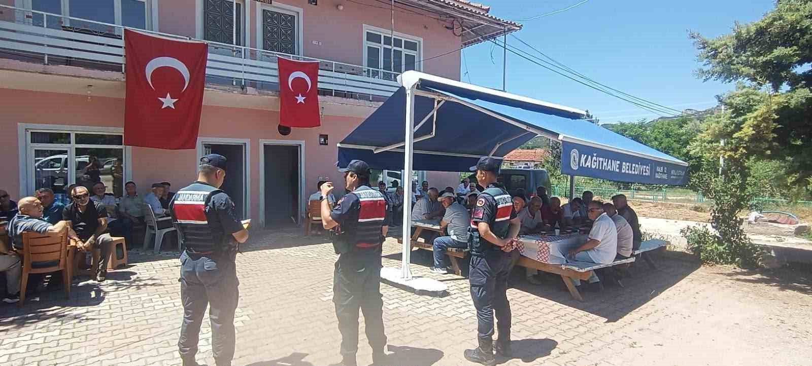 1400 vatandaşa hırsızlık ve yangın konularında bilgilendirme
