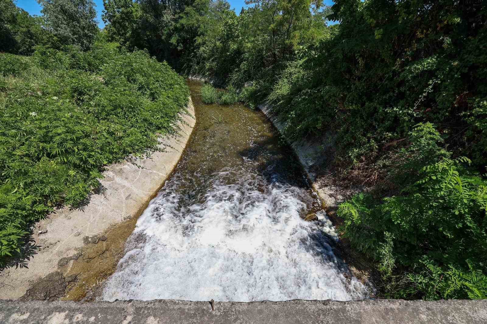 15 günde 800 bin metreküp su Sapanca Gölü’ne ulaştırıldı

