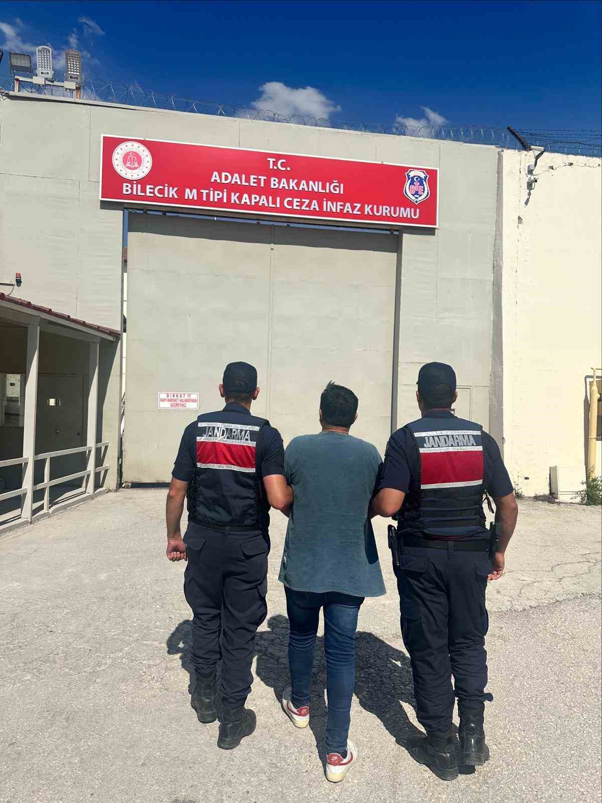 5 yıl 10 ay hapis cezası bulunan şahıs yakalanarak, cezaevine gönderildi
