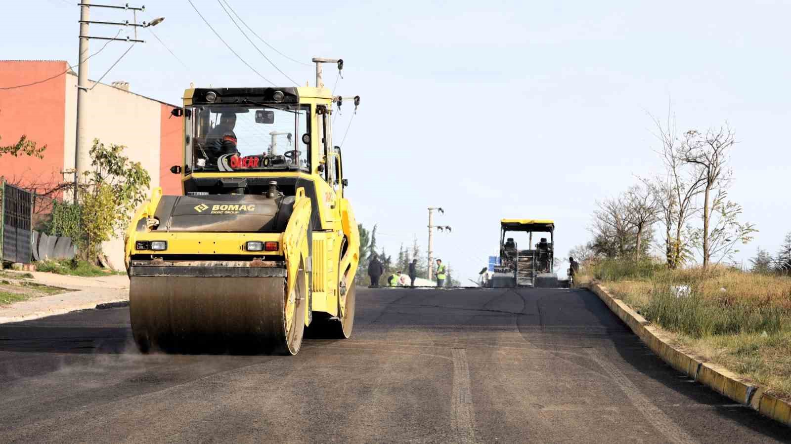 56,5 kilometrelik yol 170 günde yenilenecek
