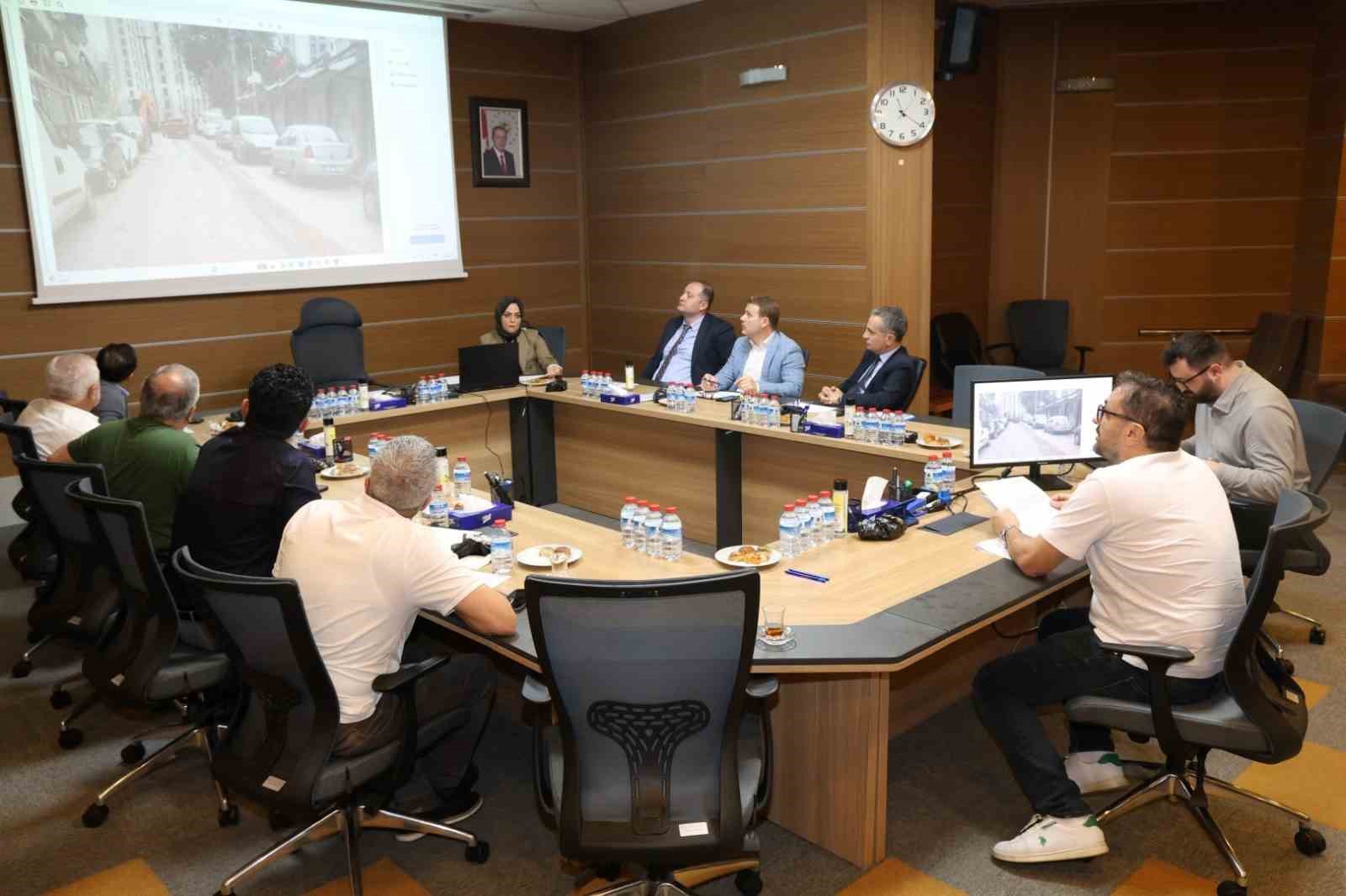 88 şoför ve 23 markete 411 bin TL ceza
