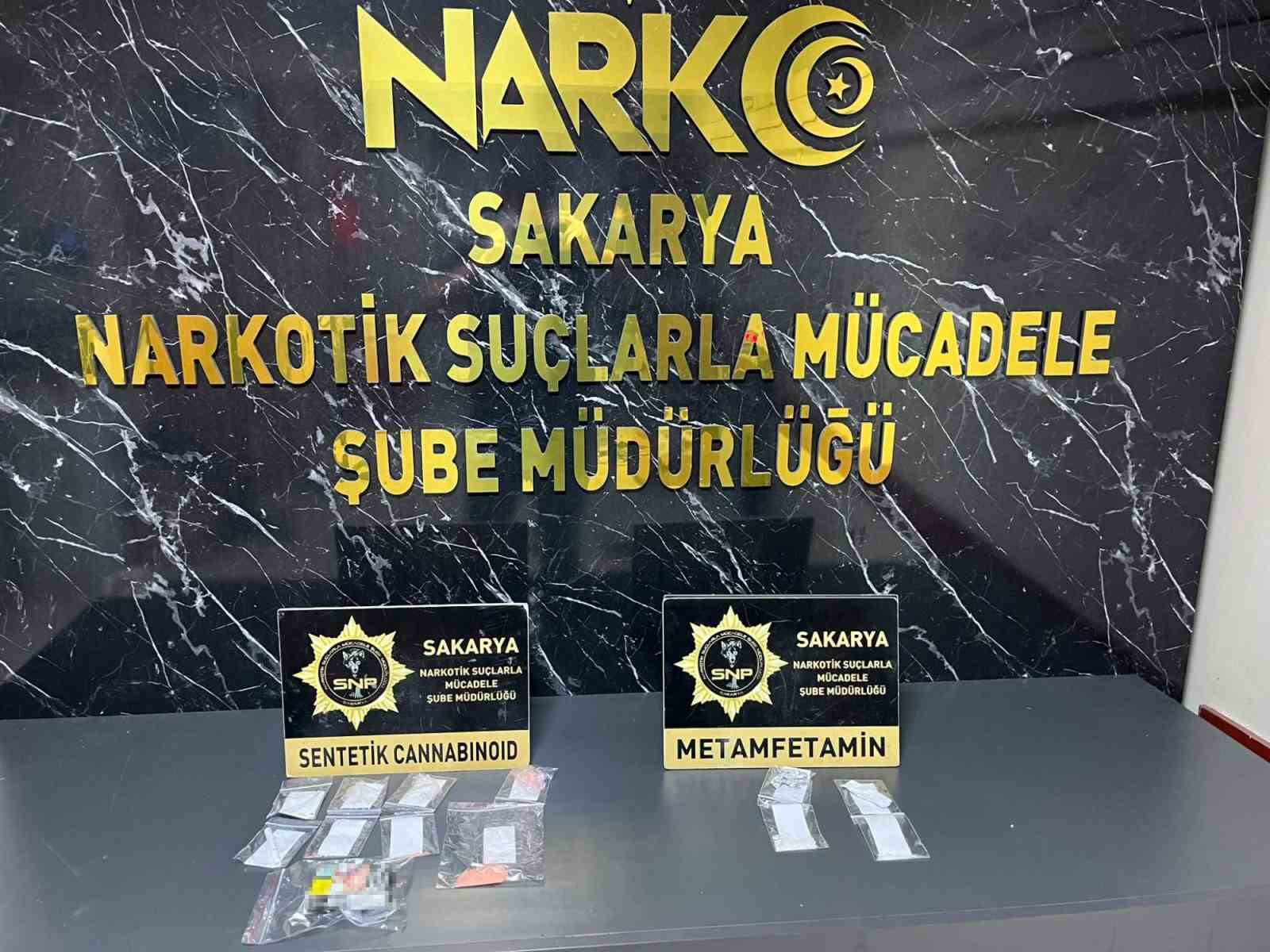 9 kilo bonzai üretilebilecek ham madde ele geçirildi: 5 gözaltı
