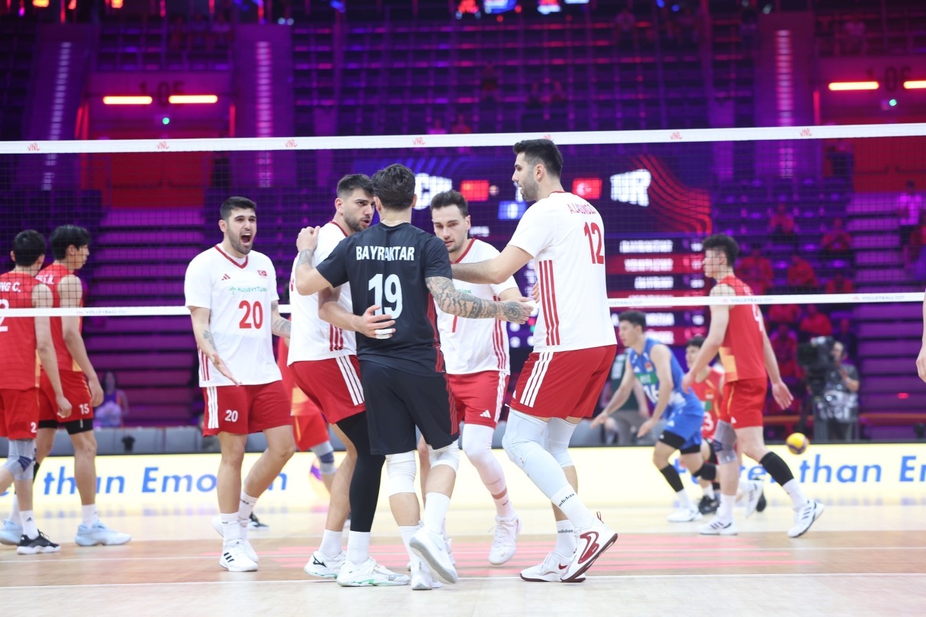 A Milli Erkek Voleybol Takımı, Çin’i 3-0 mağlup etti
