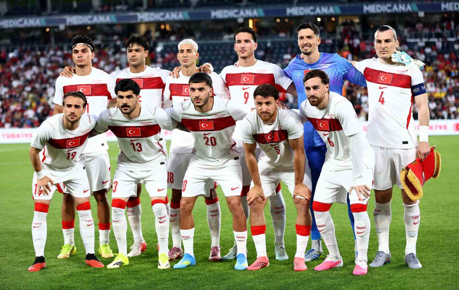 A Milli Futbol Takımı’nda 9 değişiklik
