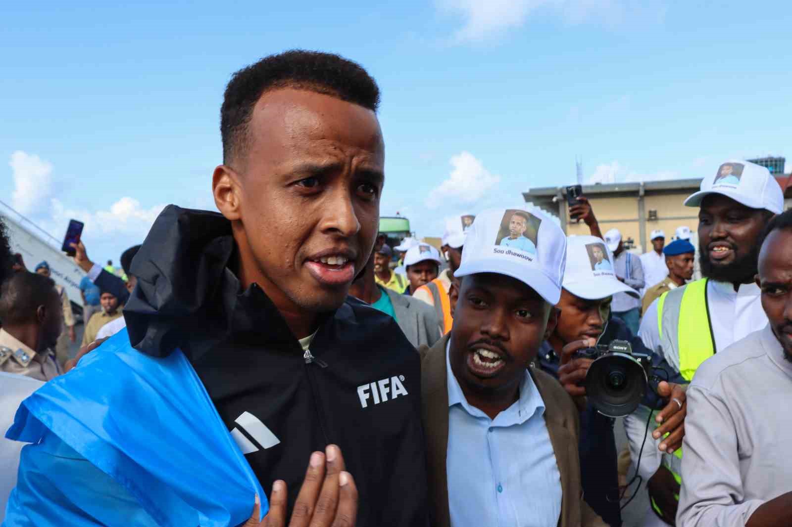 ABD’nin giriş izni vermediği Somalili hakem Omar Artan, 2026 UEFA Süper Kupa maçını yönetecek
