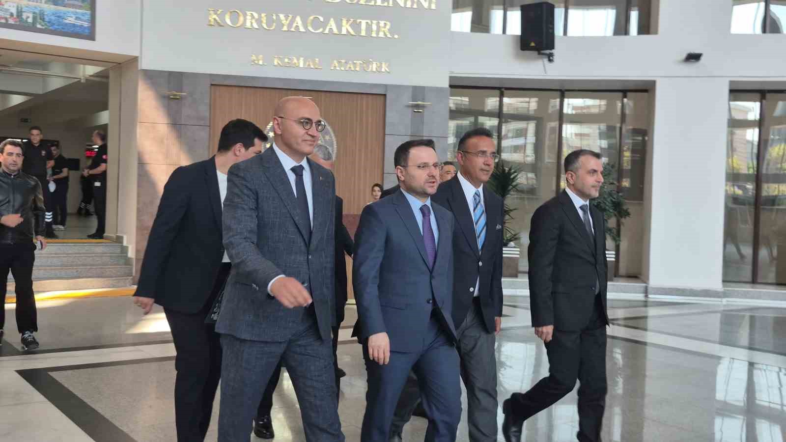 Adalet Bakanı Gürlek Bakırköy Adalet Sarayı’nı ziyaret etti
