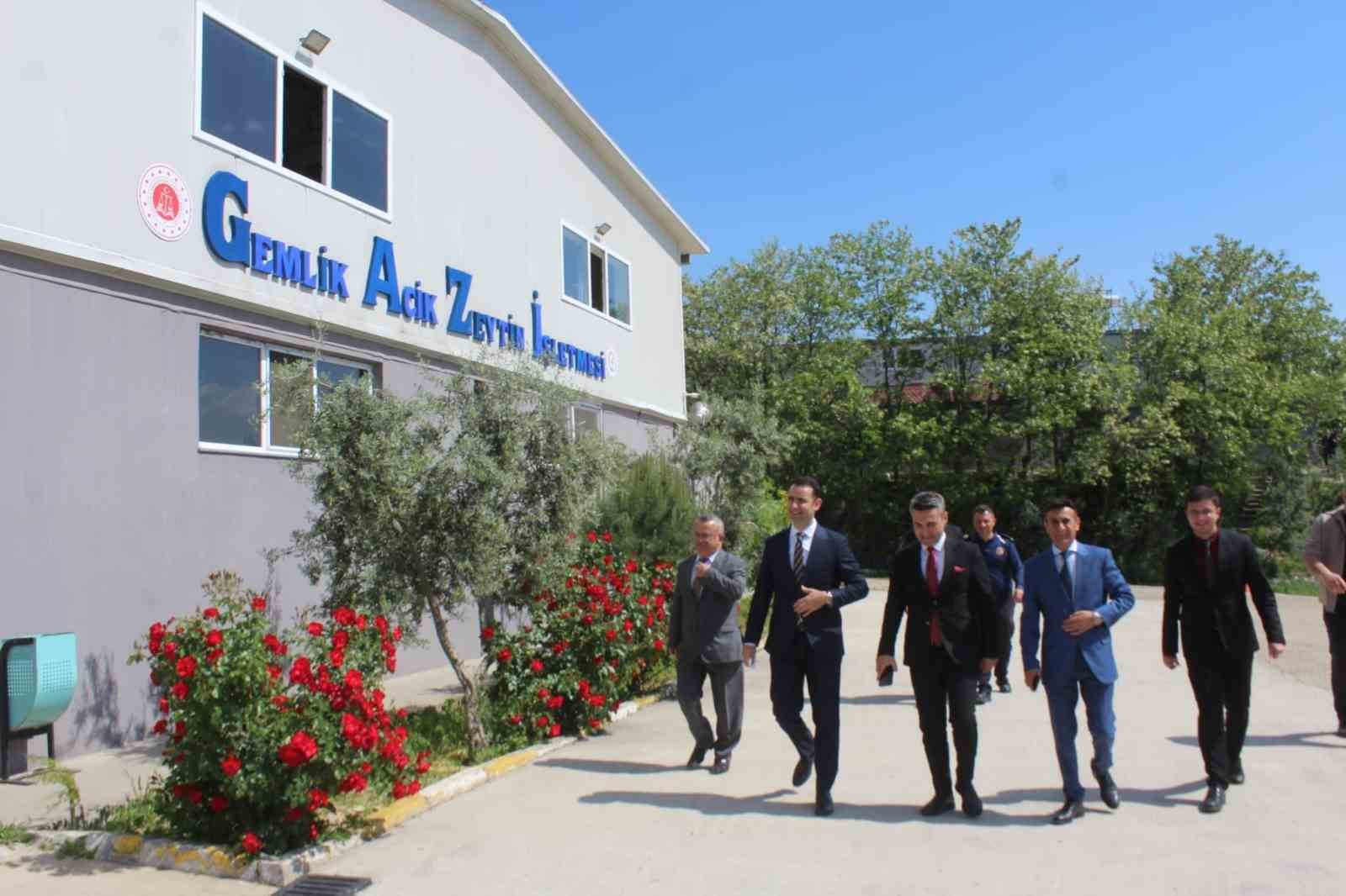 Adalet Bakanlığı heyetinden Gemlik Ceza İnfaz Kurumu’na ziyaret
