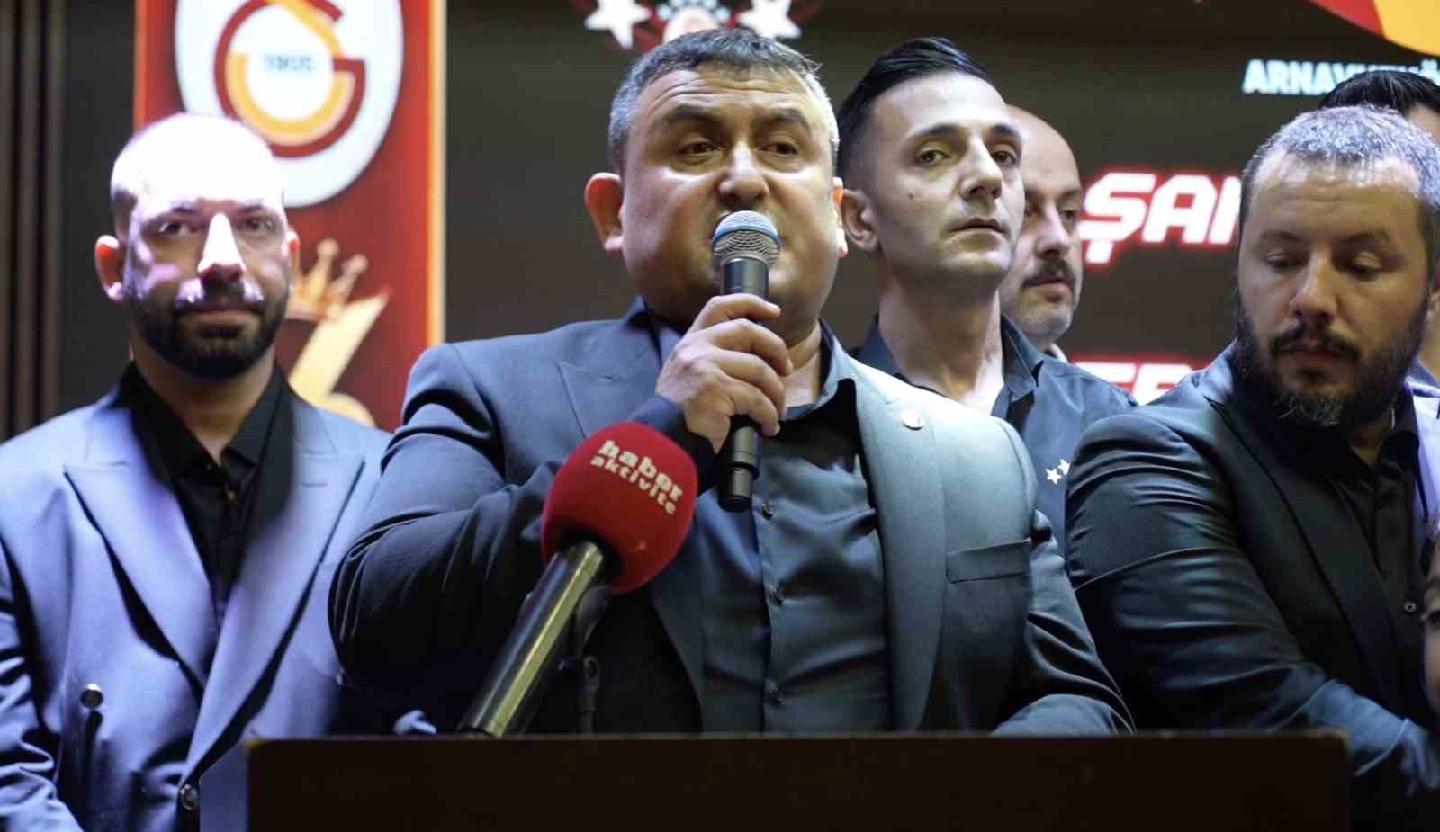 Arnavutköy’de Galatasaraylılar hem 26. şampiyonluğu hem de derneklerinin 10. yılını kutladı
