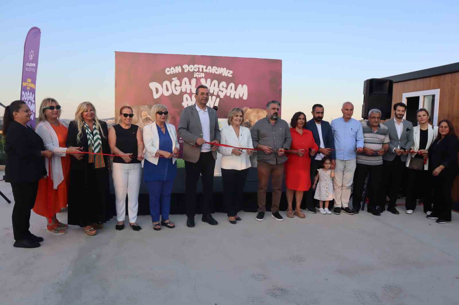 Ataşehir’de can dostları için Doğal Yaşam Alanı açıldı
