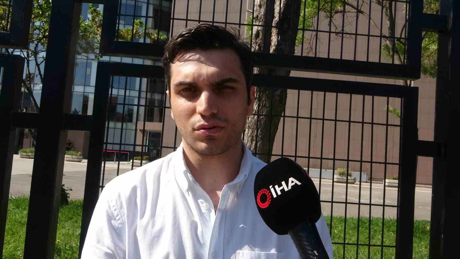 Bağcılar’da çocuğu darp eden gruba müdahale ederken bıçaklanan vatandaşın davasında 18 yaşındaki sanık hakim karşısında

