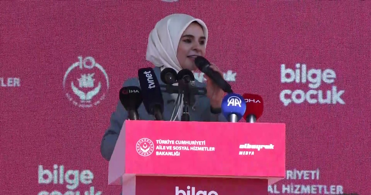 Bakan Göktaş: Çocuğu gözeten ve nesiller arasındaki bağı merkeze alan adımlarımızı sürdüreceğiz
