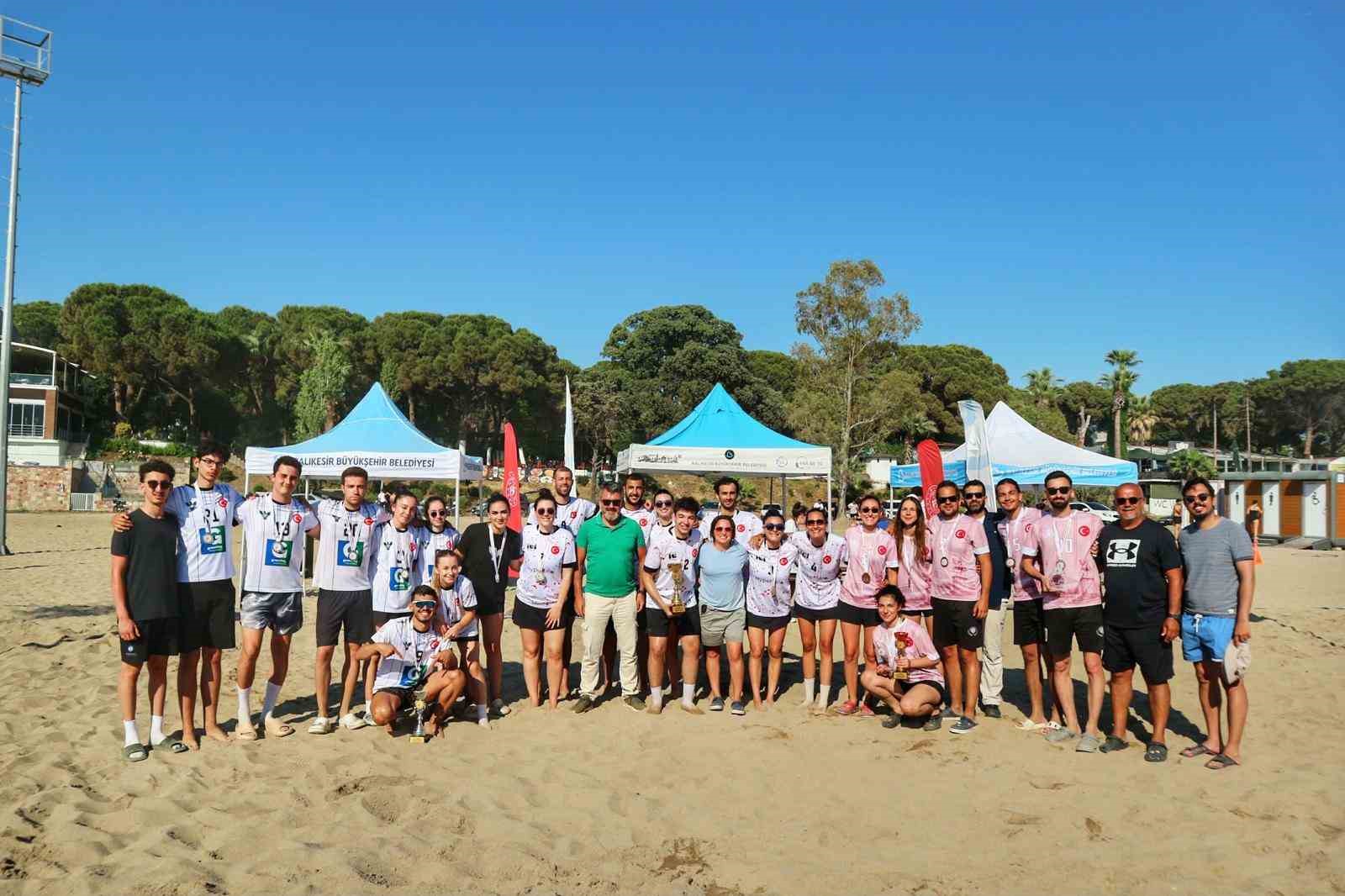 Balıkesir’de Plaj Korfbol Türkiye Şampiyonası yapıldı
