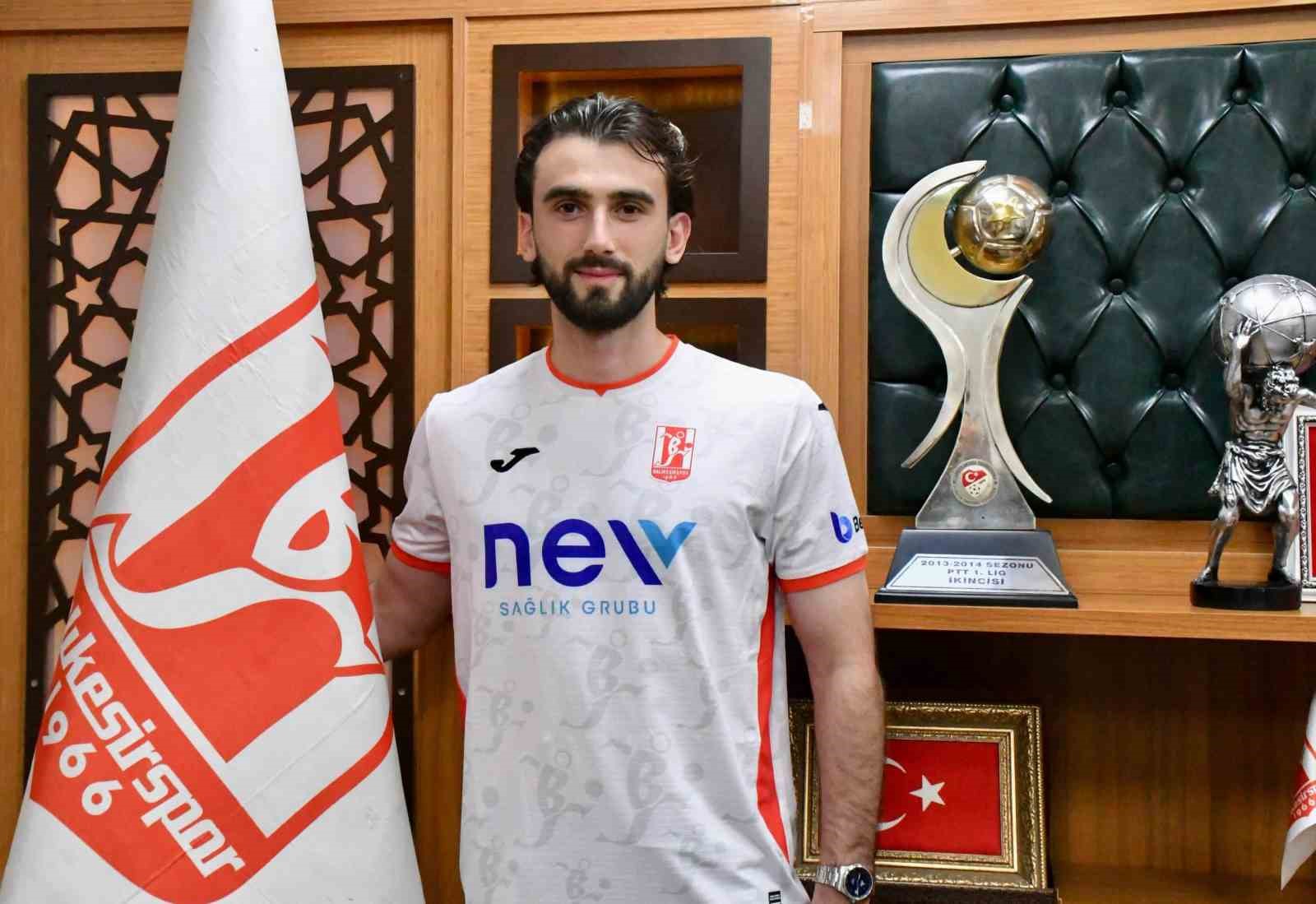 Balıkesirspor, Hüseyin Ayan ile sözleşme imzaladı
