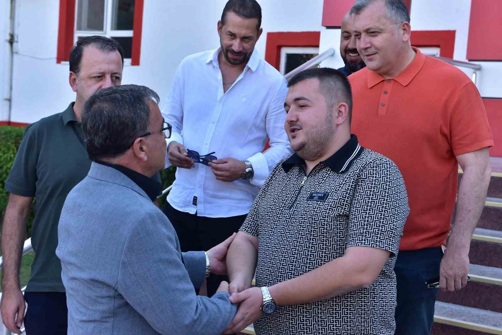 Balıkesirspor yeni sezonu dualarla açtı
