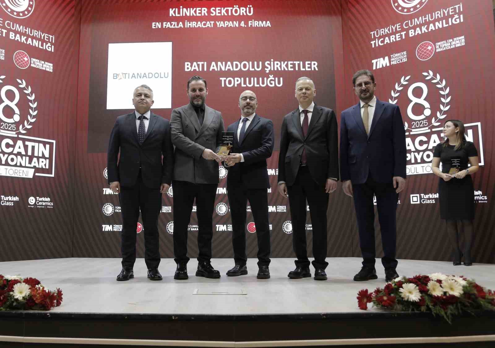 Batı Anadolu Şirketler Topluluğu’na üç ödül birden
