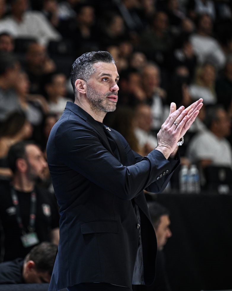 Beşiktaş, Dusan Alimpijevic ile sözleşme uzattı
