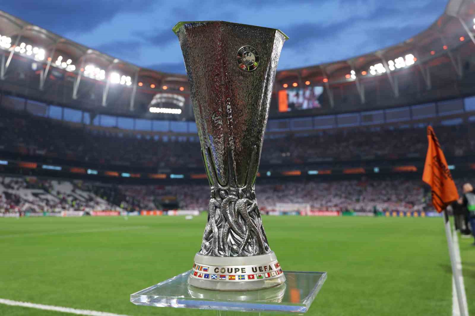 Beşiktaş’ın rakibi Midtjylland oldu
