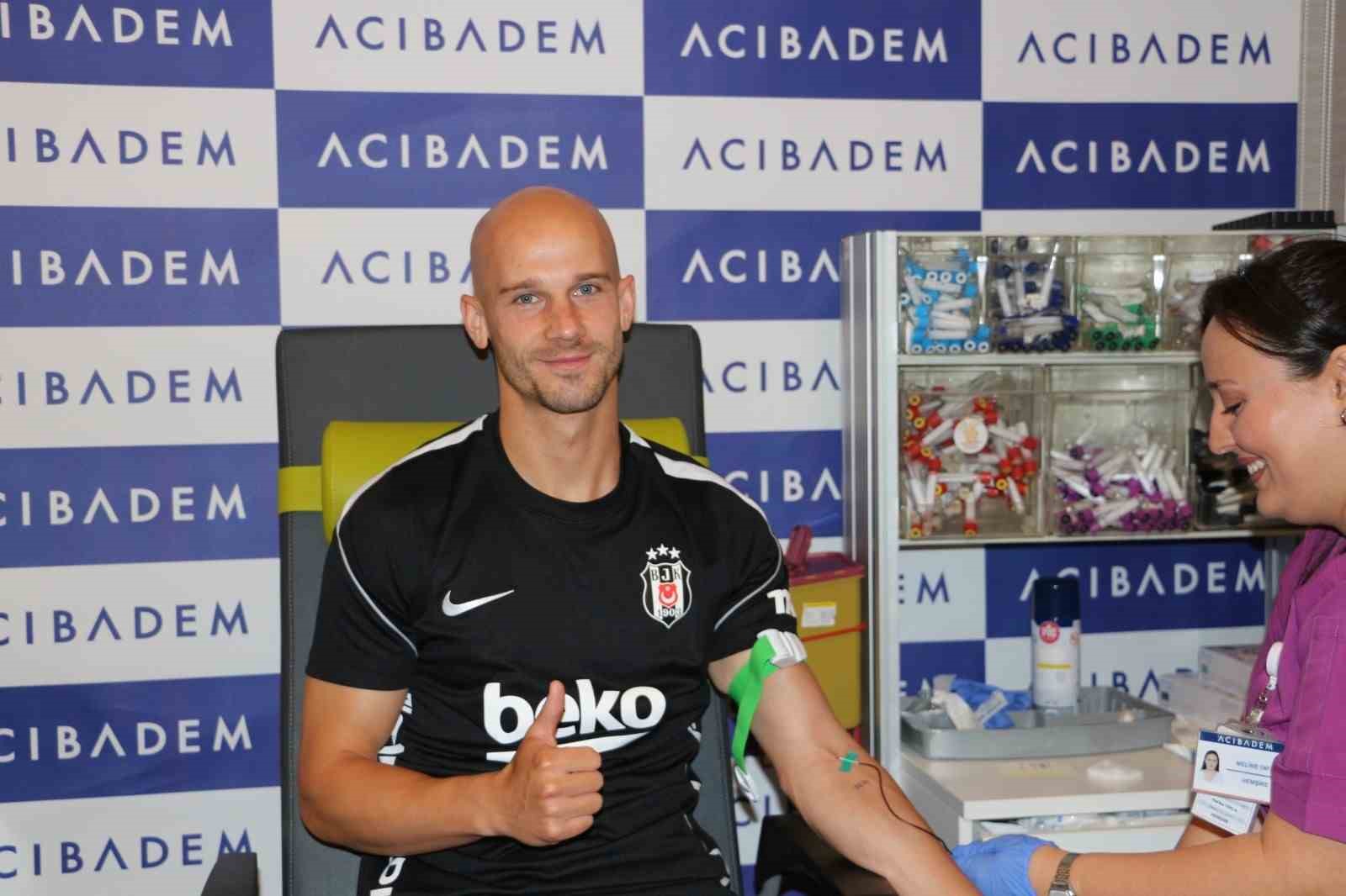 Beşiktaş’ta sağlık kontrolleri devam ediyor
