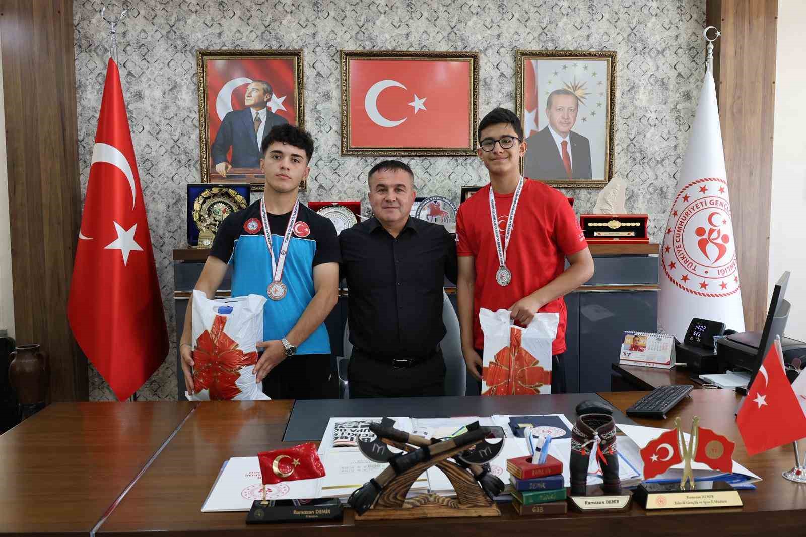 Bilecikli sporculardan gururlandıran Türkiye derecesi
