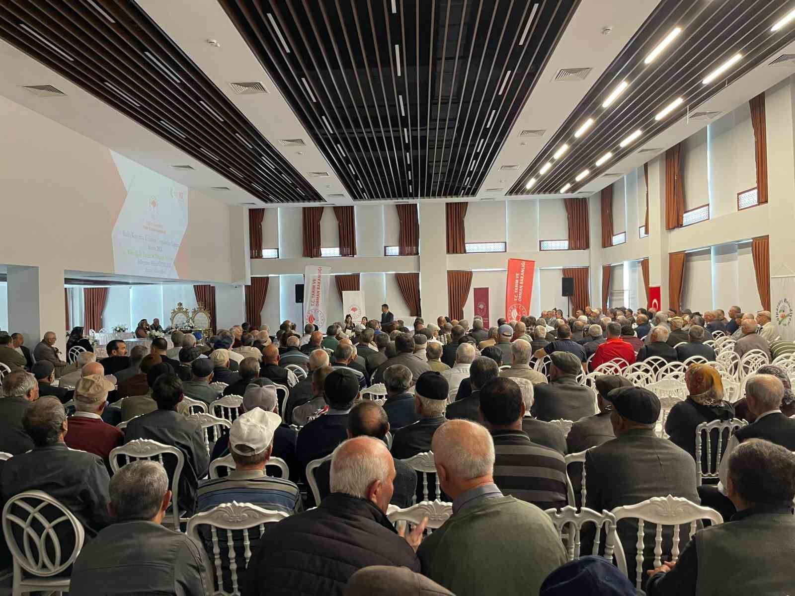 Bilecik’te çiftçilere B-REÇETE eğitimi
