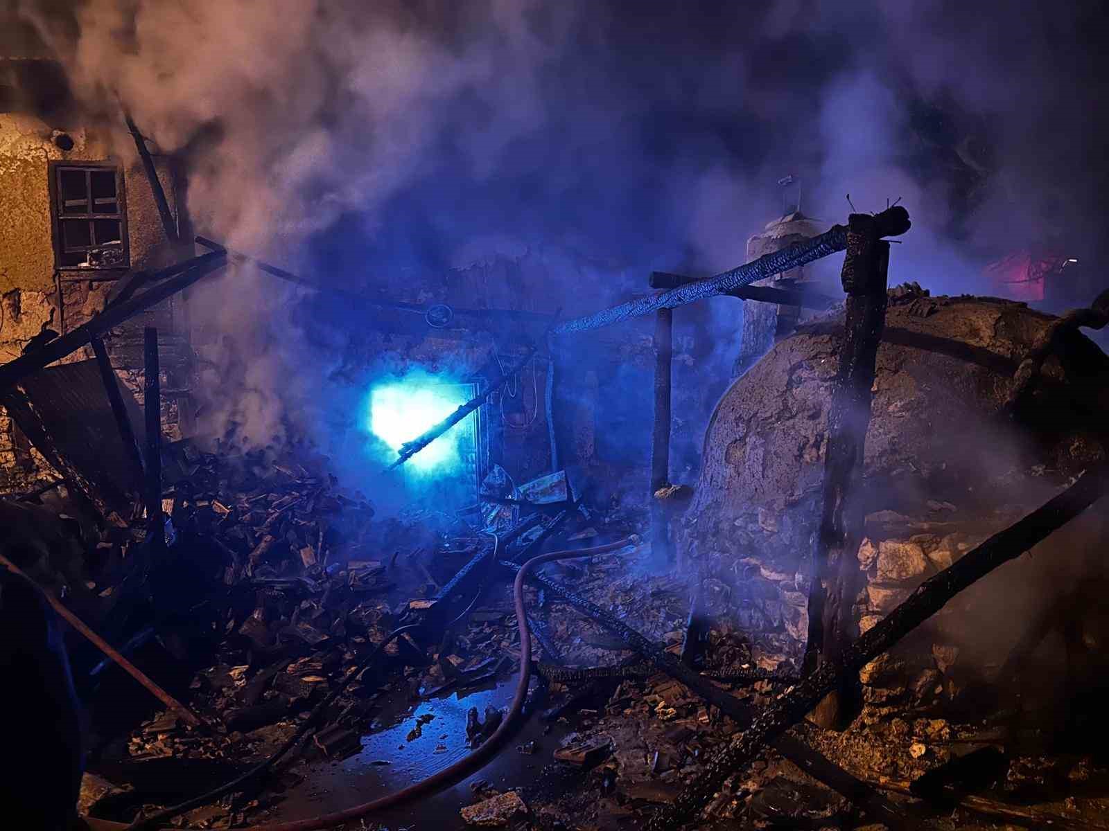 Bilecik’te çıkan yangın korkuttu
