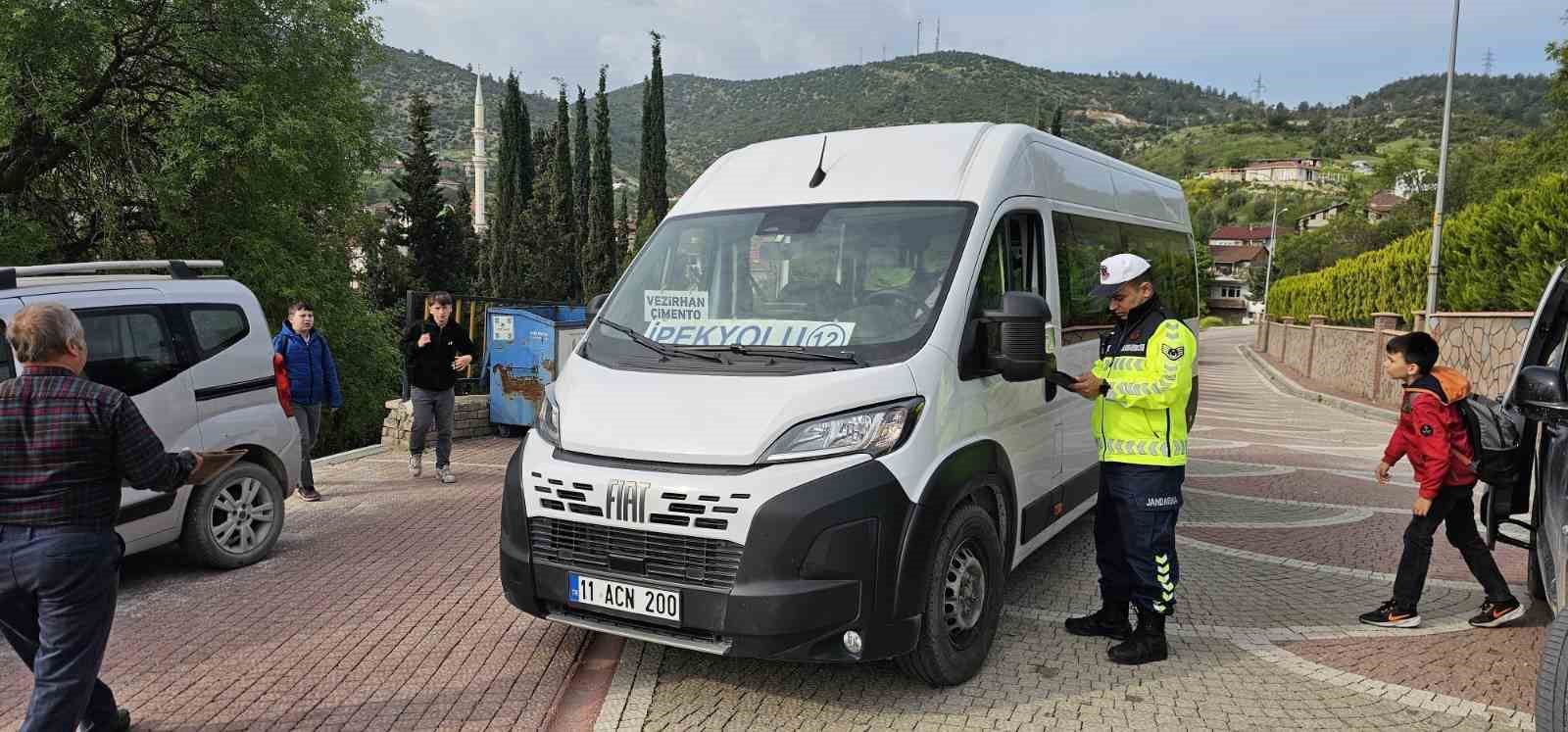 Bilecik’te okul servis araçları denetlendi
