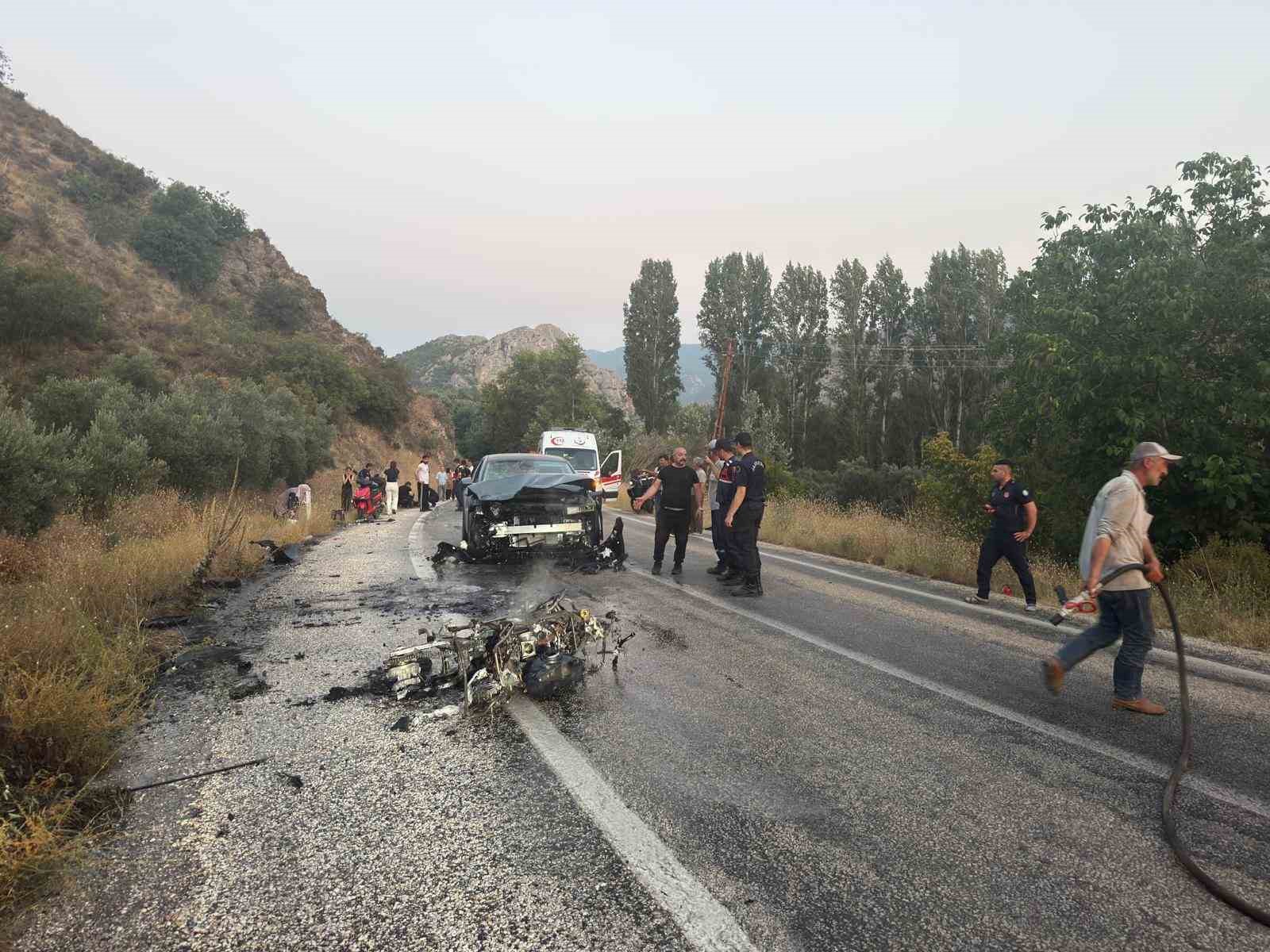 Bilecik’te trafik kazası: 1 kişi hayatını kaybetti, 1’i ağır 2 kişi yaralandı
