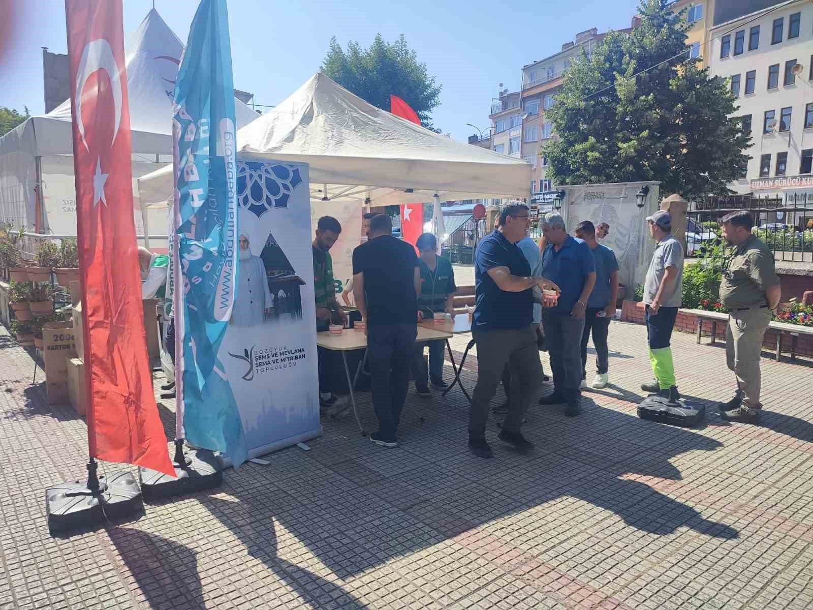 Bozüyük Abdullah Baba Vakfı’ndan Aşure Günü ikramı
