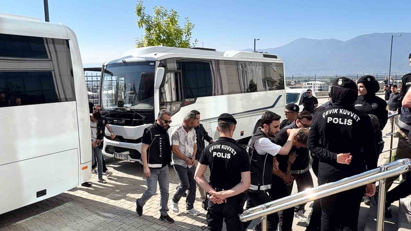 Bursa merkezli 4 ildeki uyuşturucu operasyonunda 40 tutuklama
