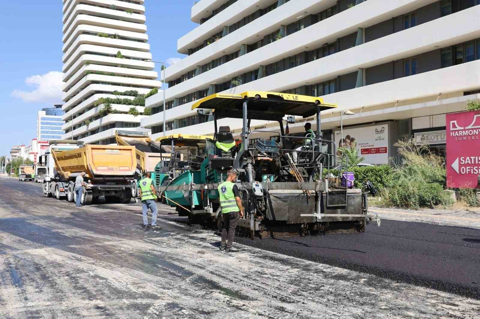 Büyükşehir’den Akademi Caddesi’ne konfor ayarı
