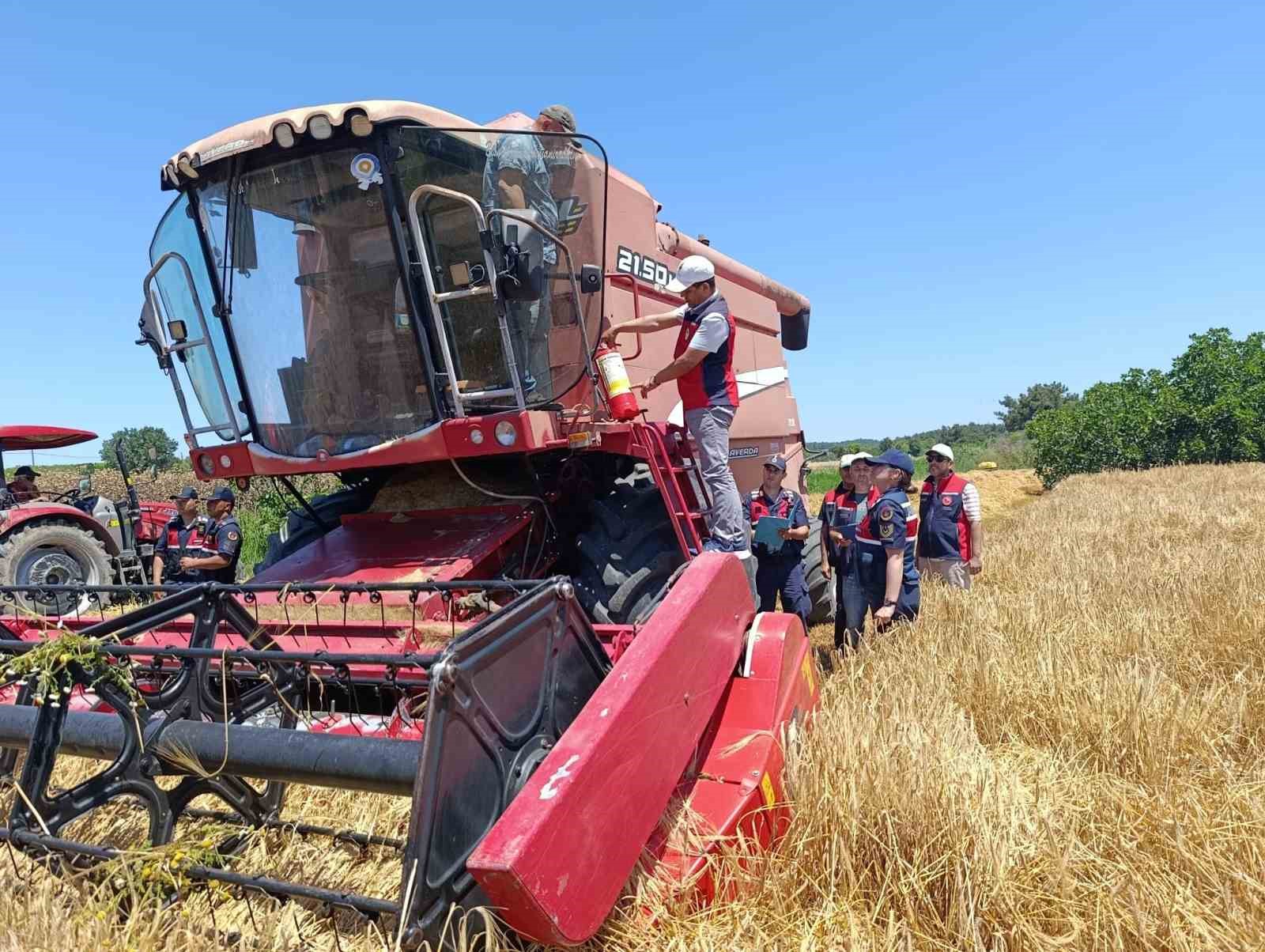 Çanakkale’de orman yangınlarına karşı biçerdöver denetimi yapıldı
