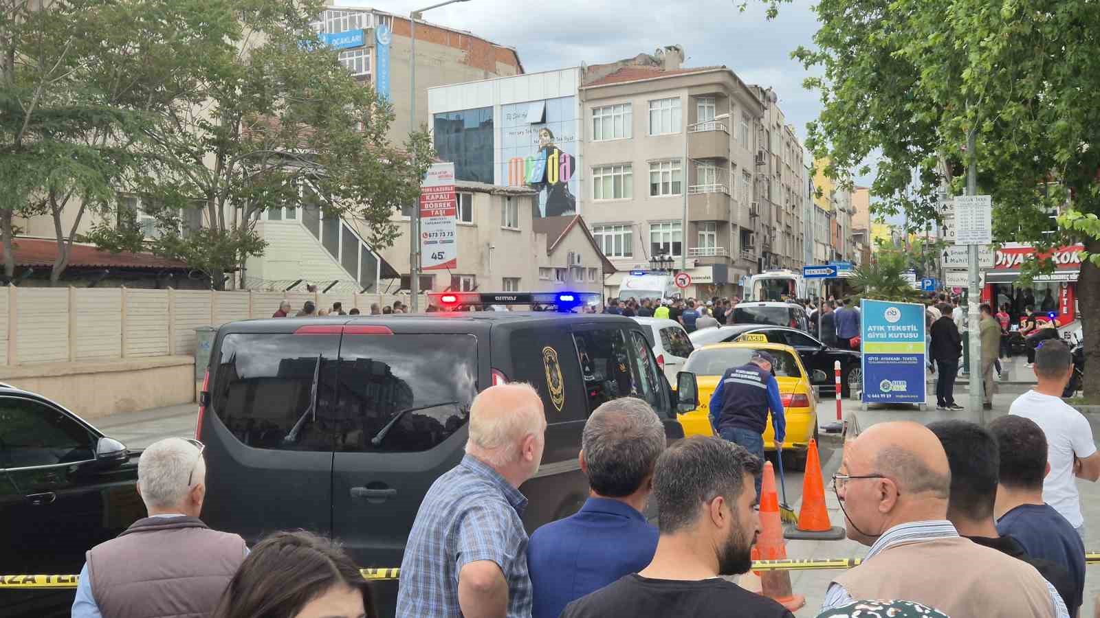 Çorlu’da silahlı kavga ihbarına giden 2 polis şehit oldu
