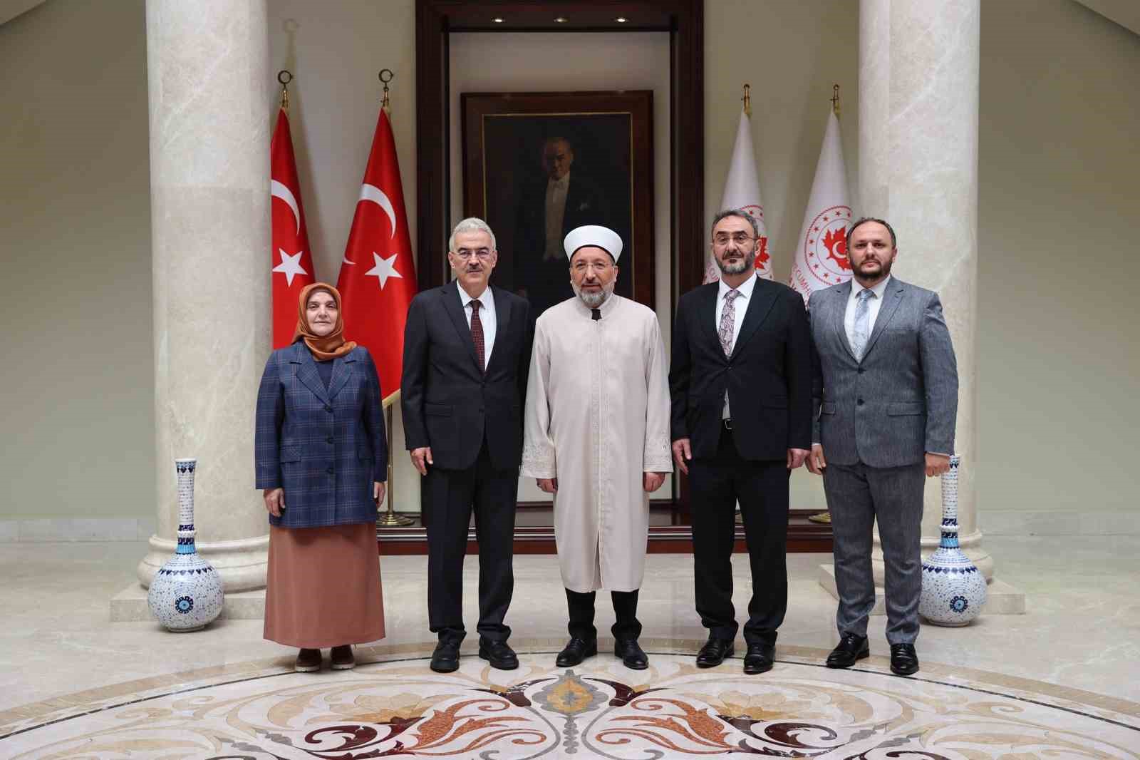 Diyanet İşleri Başkanı Arpaguş’tan Bursa Valiliği’ne ziyaret
