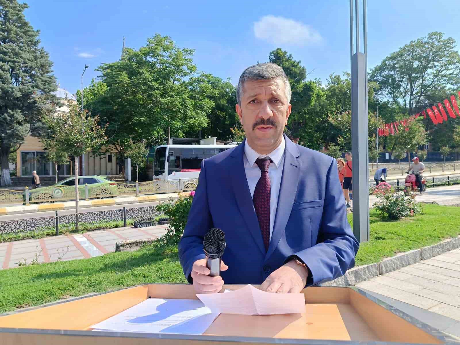 Edirne’de adalet hizmetlerinin emektarları unutulmadı
