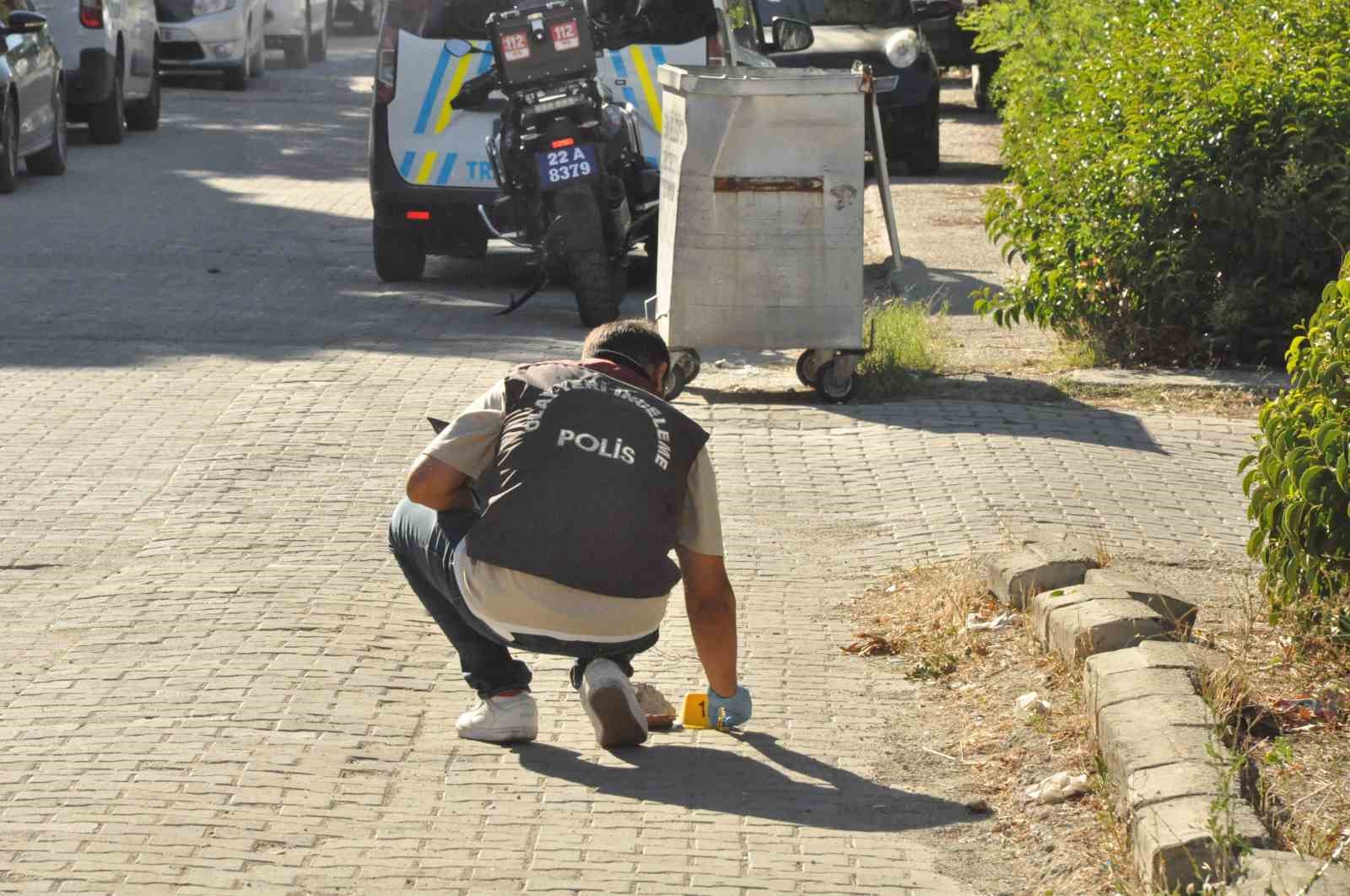 Edirne’de komşular arasında kavga kanlı bitti: 3 yaralı
