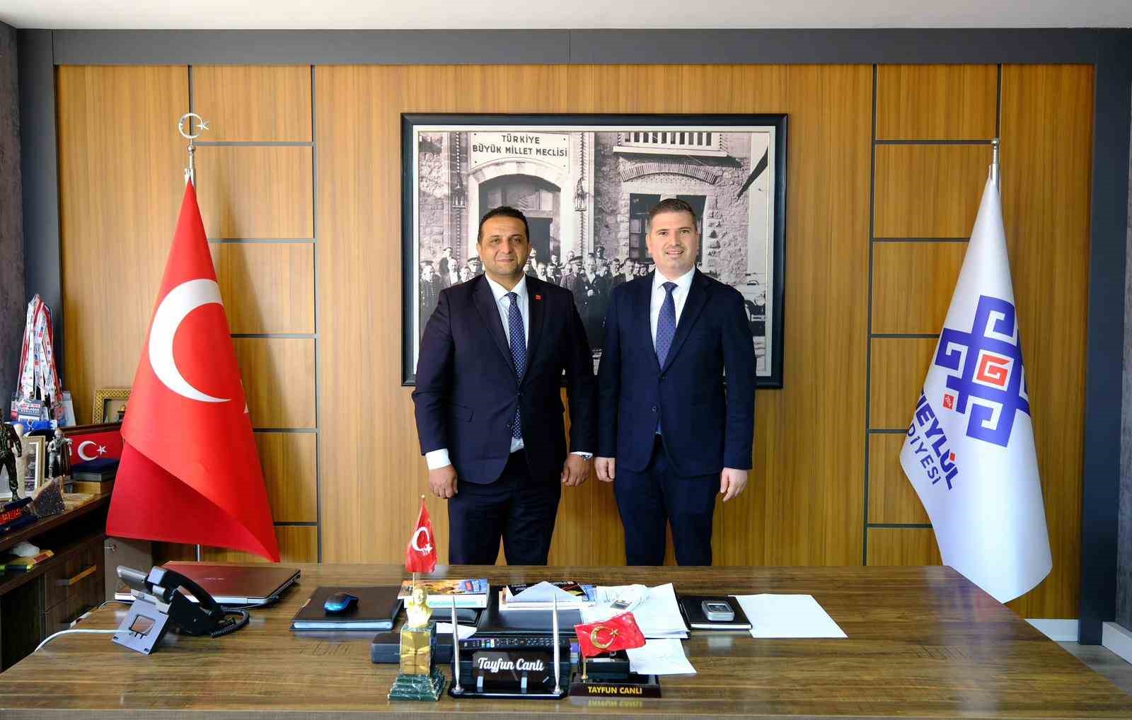 Edremit’ten Altıeylül’e vefa ve dostluk ziyareti
