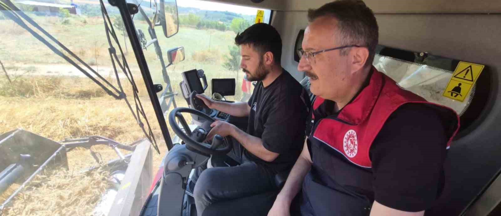 Ekipler dane kaybı ve yangın riskine karşı sahada
