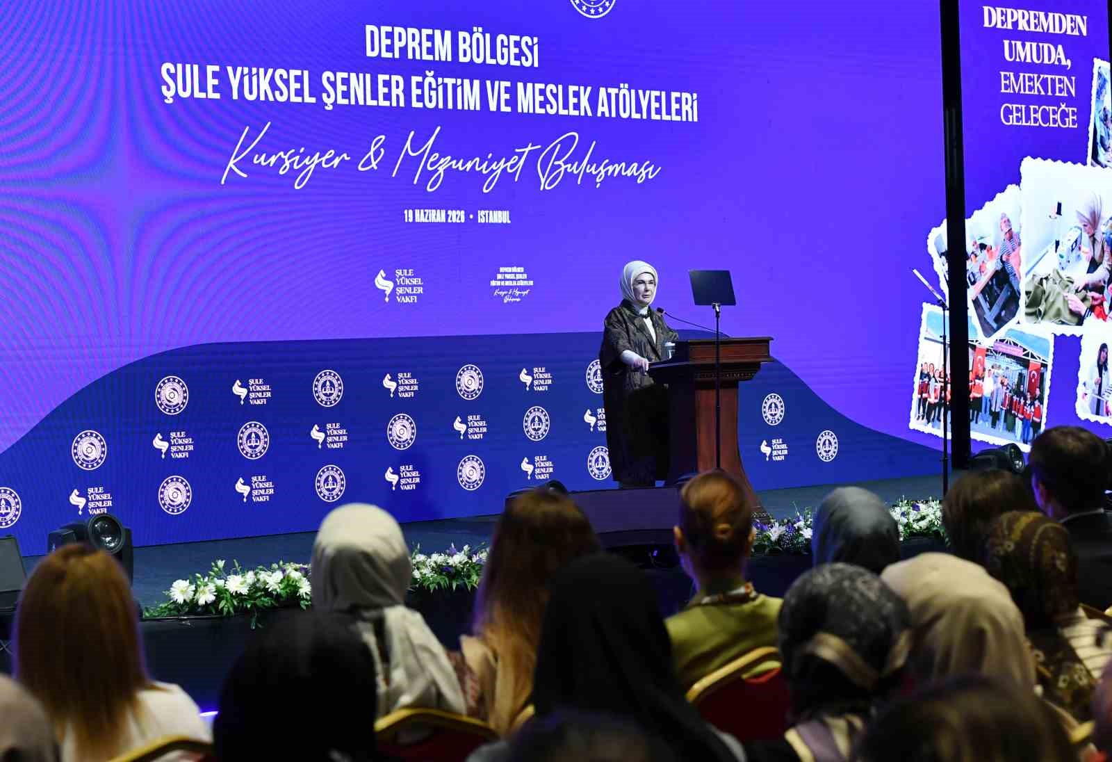 Emine Erdoğan: "Kadınların ekonomik hayata katılması, afet sonrası toparlanma döneminde büyük öneme sahiptir"
