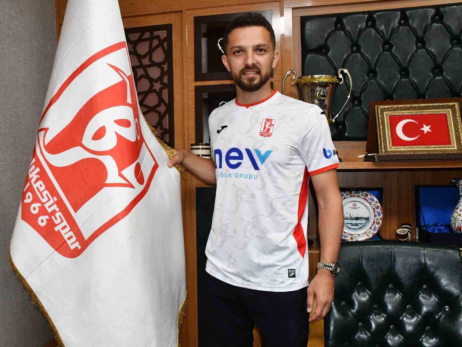 Emre Gemici, Balıkesirspor’da
