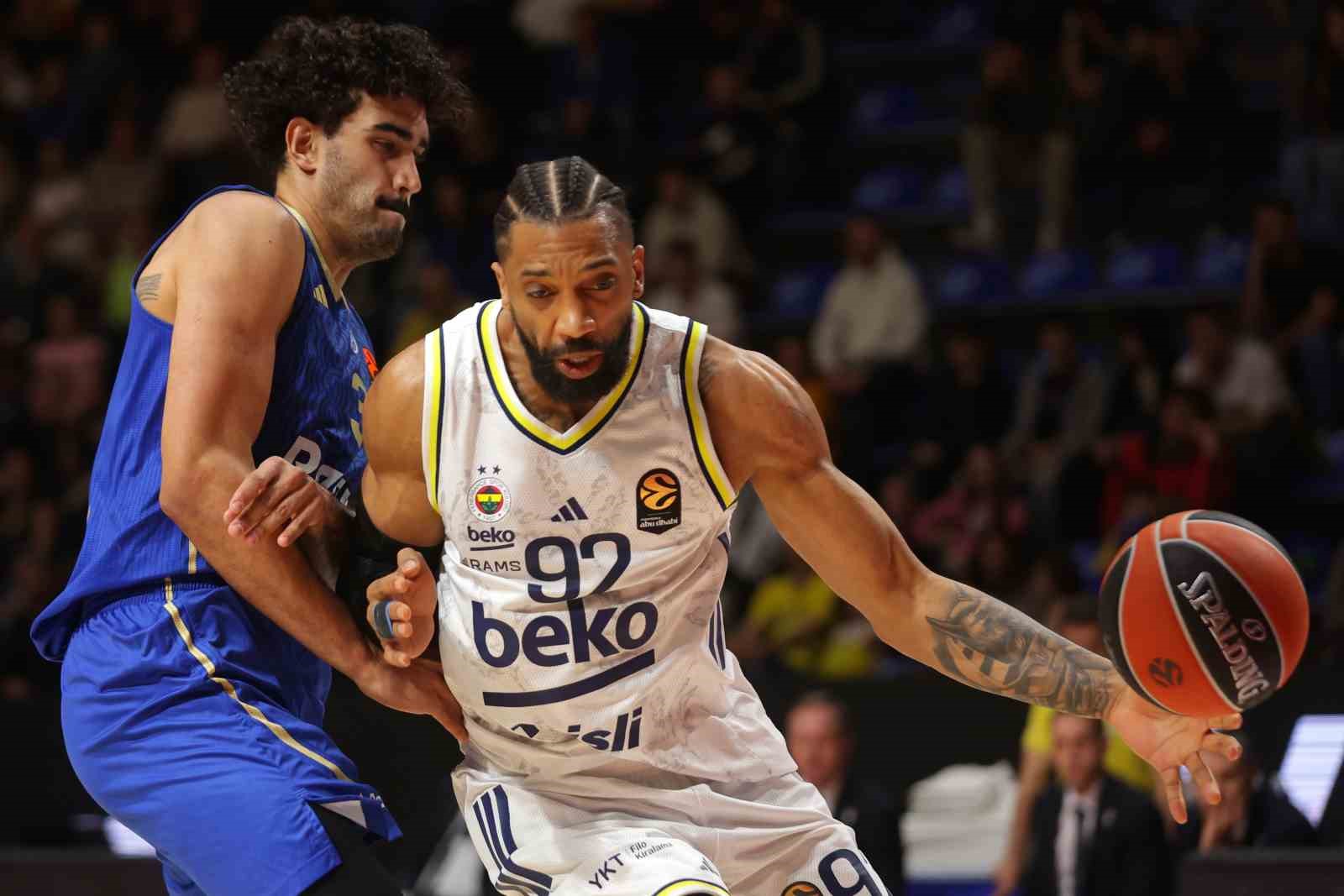 Fenerbahçe Beko, Khem Birch ile yollarını ayırdı
