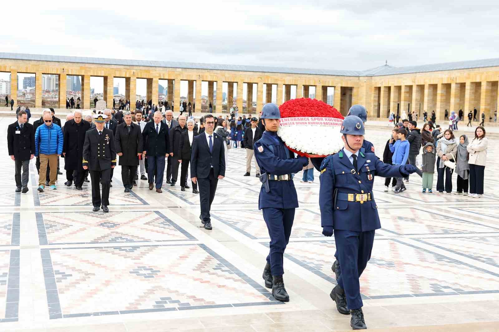 Fenerbahçe Divan Kurulu, kulübün kuruluşunun 119. yılında Anıtkabir’i ziyaret etti
