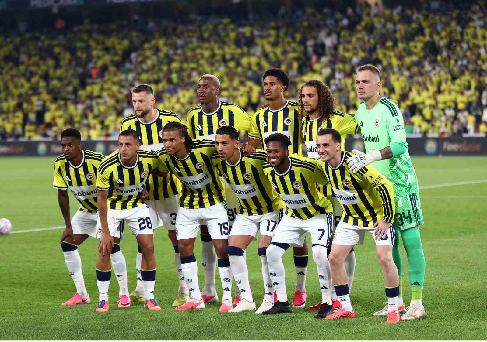 Fenerbahçe’de İsmail Kartal 4. dönemindeki ilk resmi maçına çıktı
