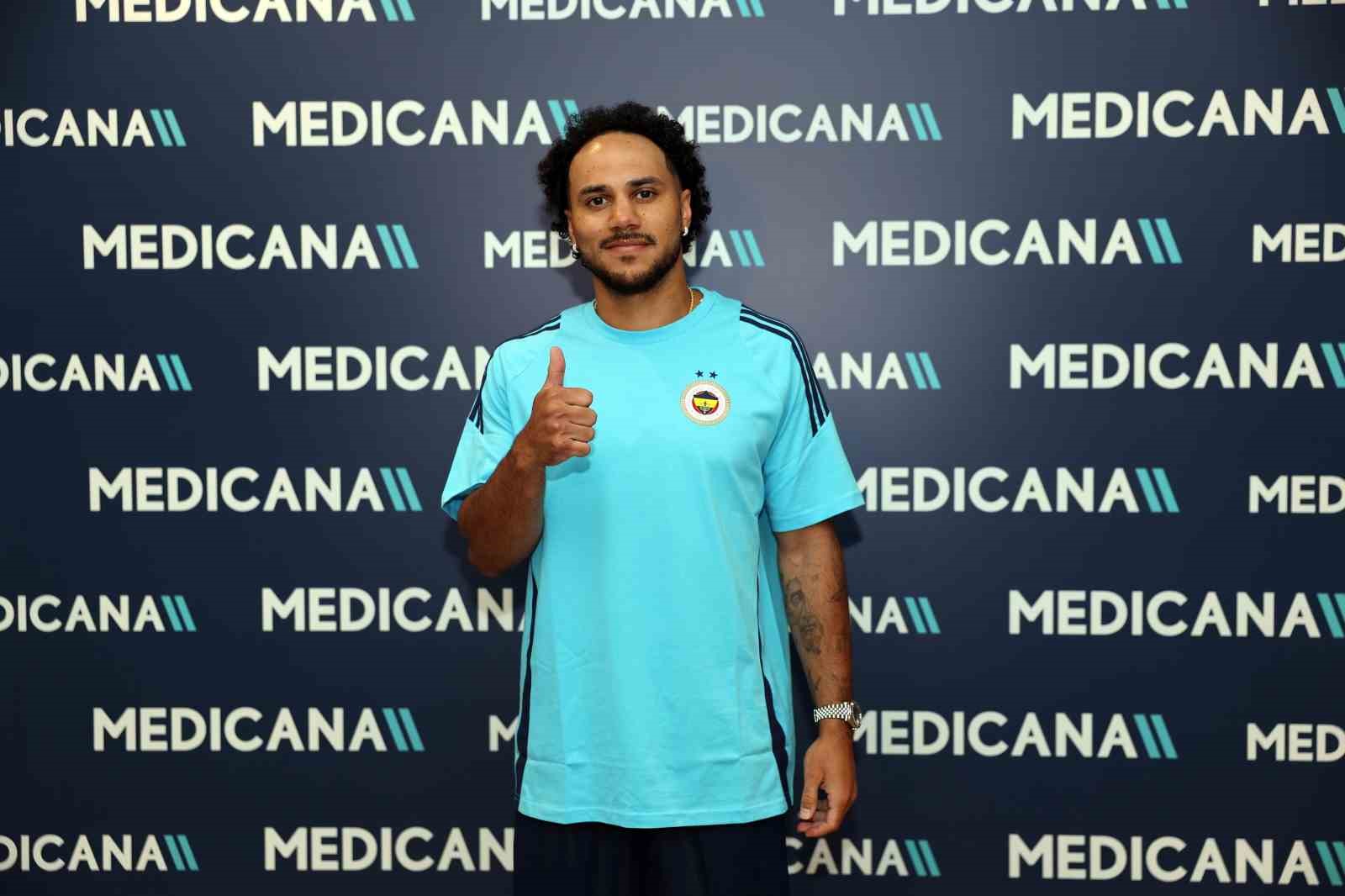 Fenerbahçe’nin yeni transferi Shane Larkin sağlık kontrolünden geçti
