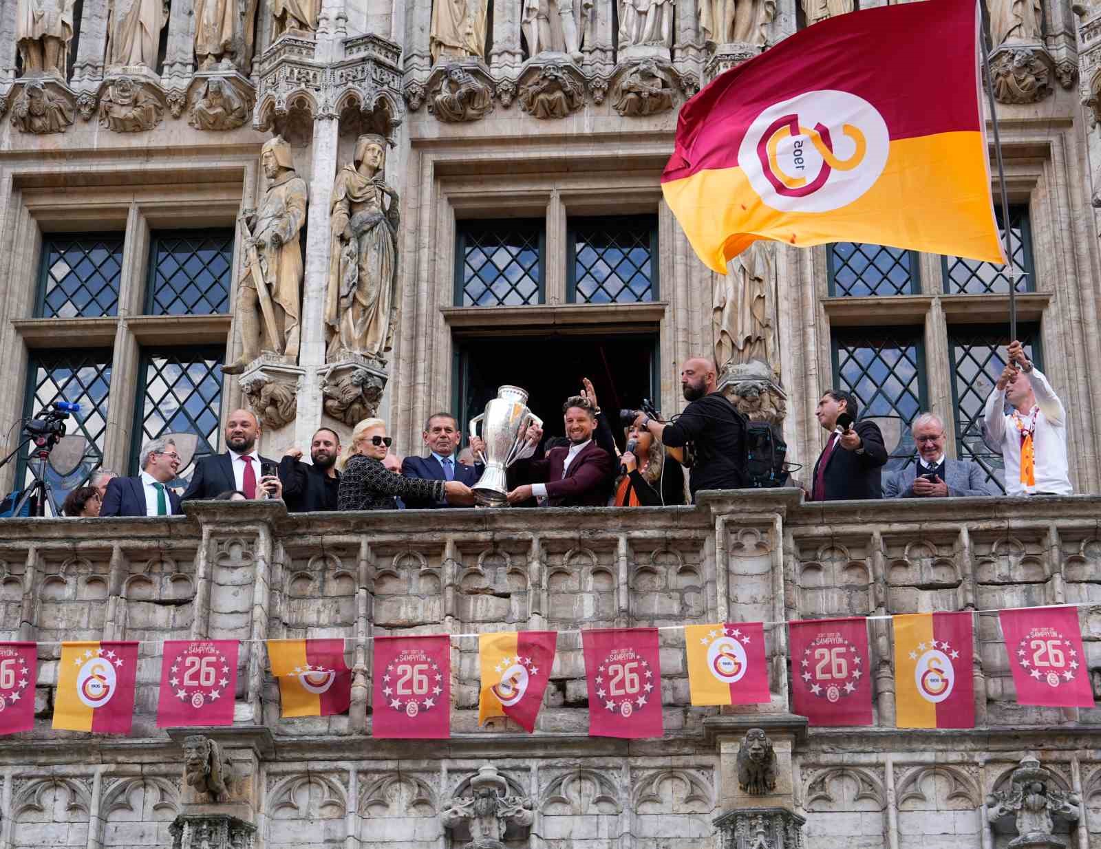 Galatasaray’ın 26. şampiyonluğunun coşkusu Belçika’da yaşandı
