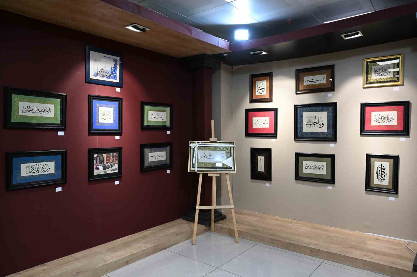 Gaziosmanpaşa’da Sanat Atölyeleri Resim Sergisi açıldı
