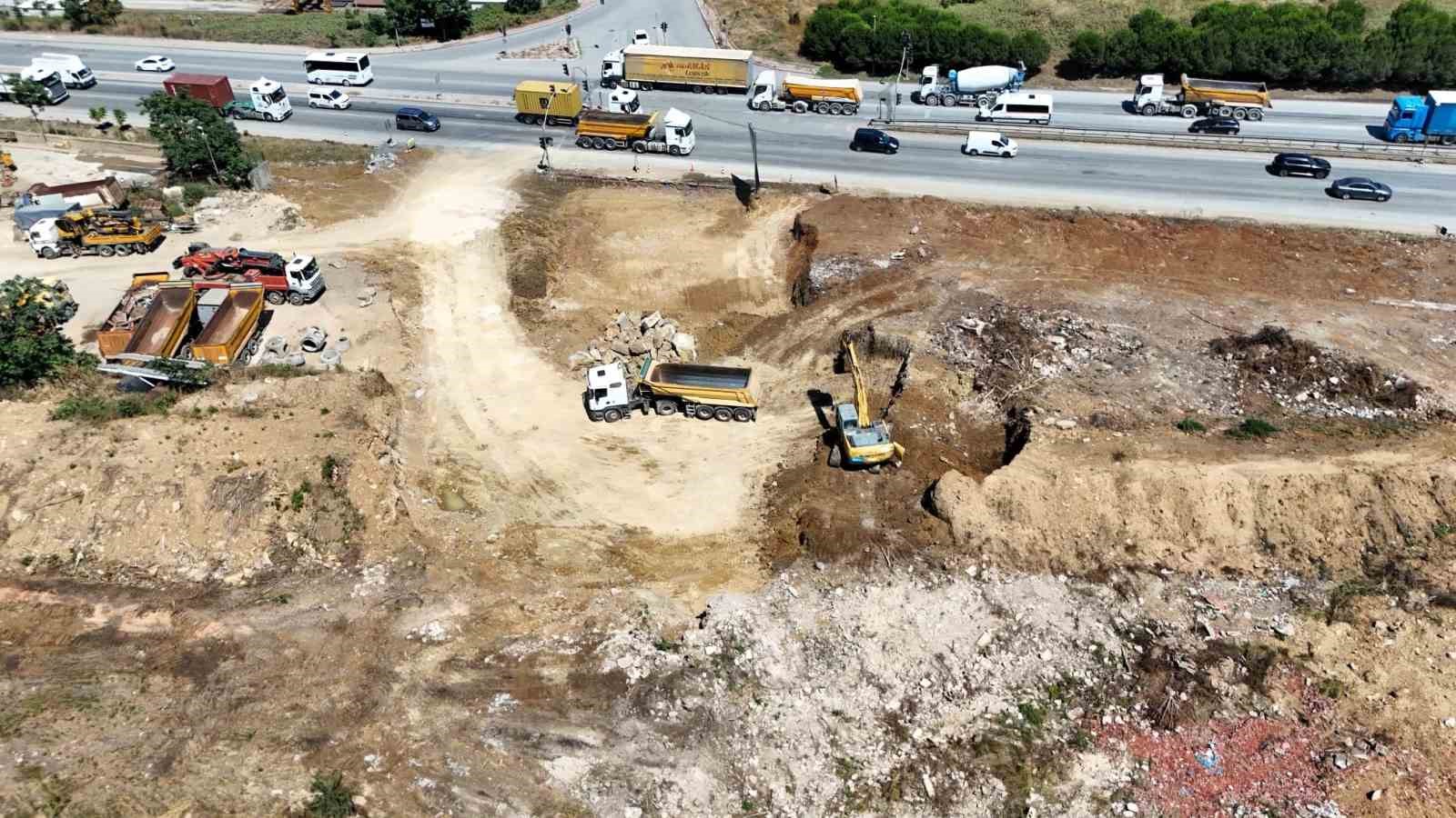 Gebze Millet Bahçesi Kavşağı Projesi kesintisiz ulaşım sağlayacak
