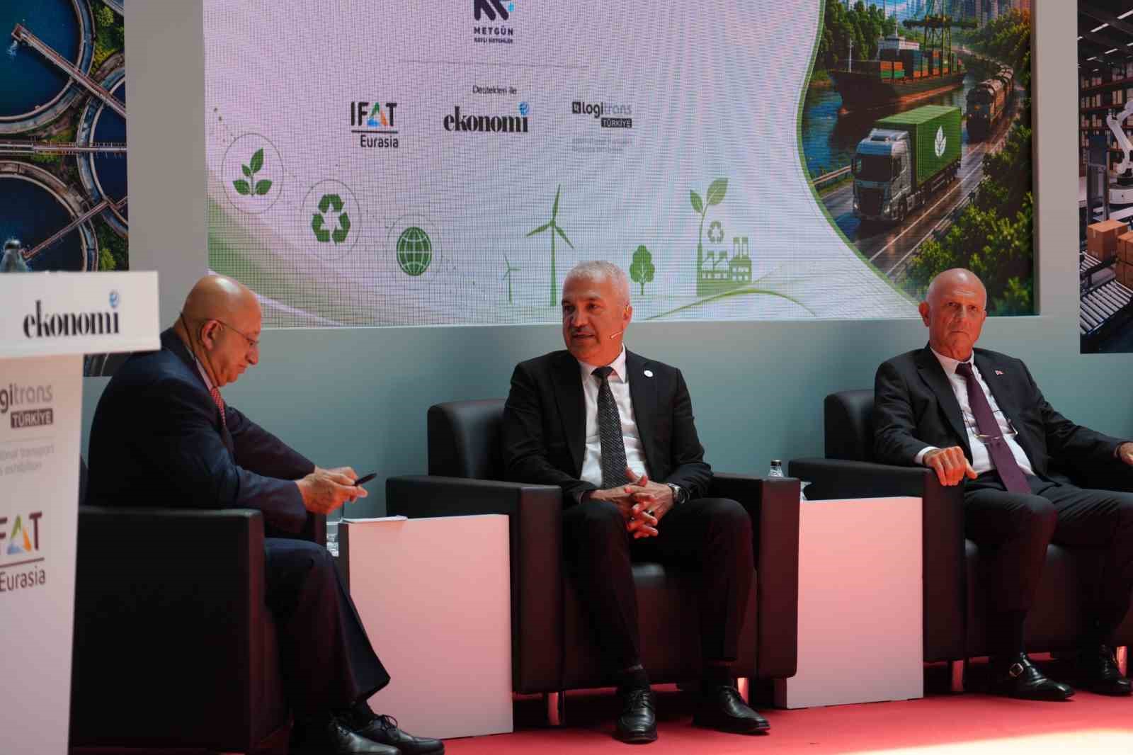 Gebze’de sanayiciye "yeşil dönüşüm" uyarısı
