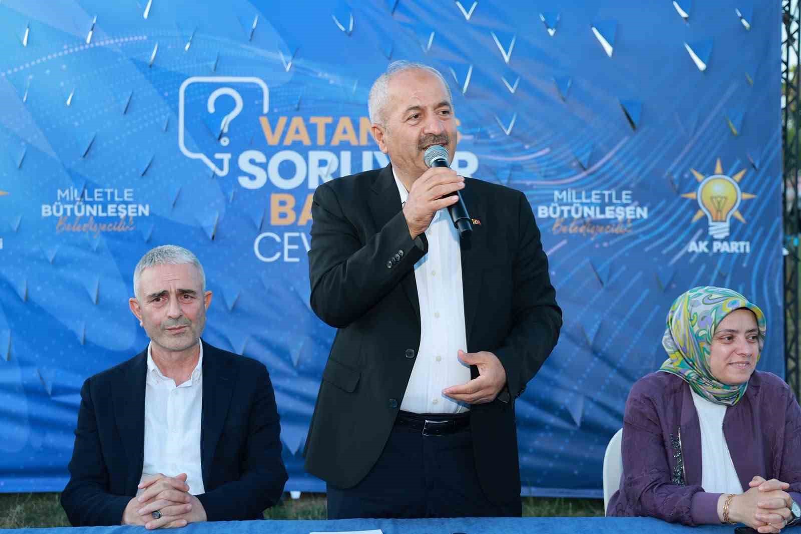 Gebze’de vatandaşlar sorularını doğrudan başkana iletti
