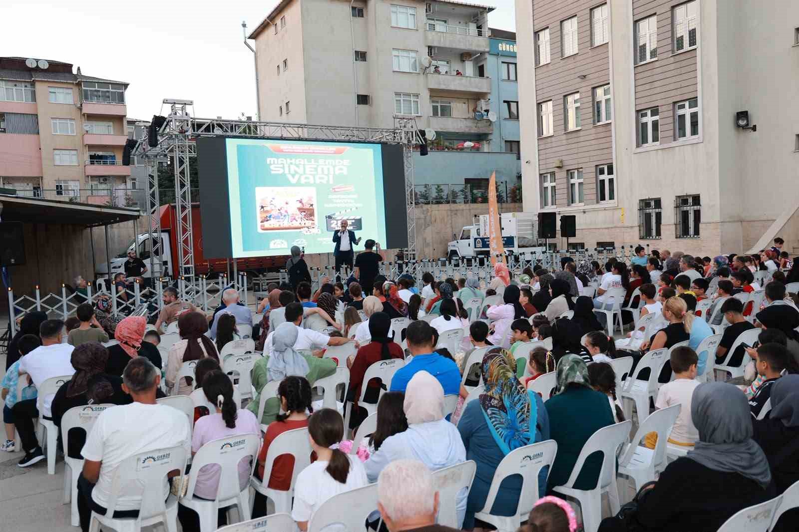 Gebze’de yaz akşamları sinemayla renklendi
