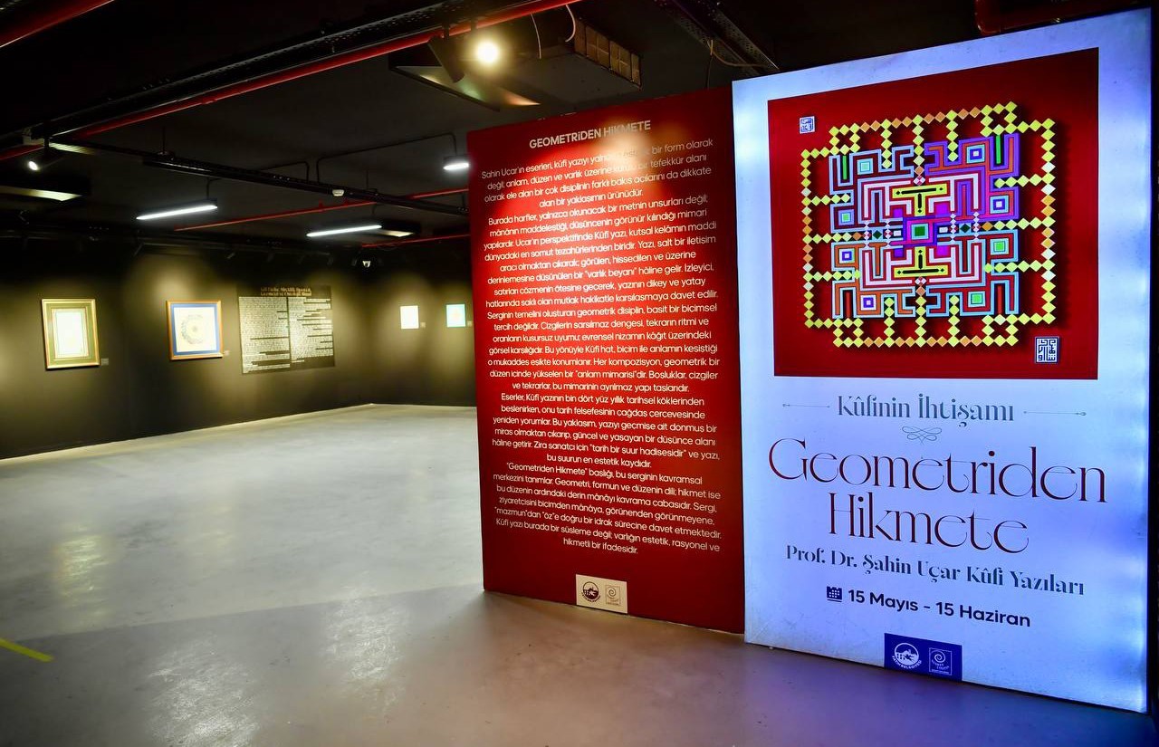 ‘Geometriden Hikmete’ sergisi Fatih’te kapılarını açtı
